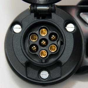 7 pin pistikupesa